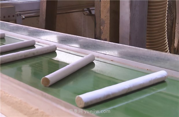 緊盯艾產(chǎn)業(yè)全鏈條，劍指300億產(chǎn)值，南陽(yáng)艾產(chǎn)業(yè)發(fā)展走上快車(chē)道(圖3)