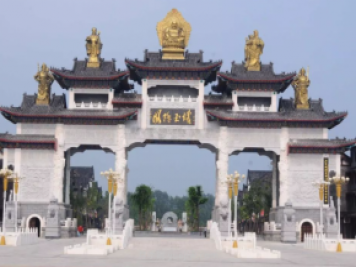 國際玉城，南陽(yáng)石佛寺大規模交易市場(chǎng)
